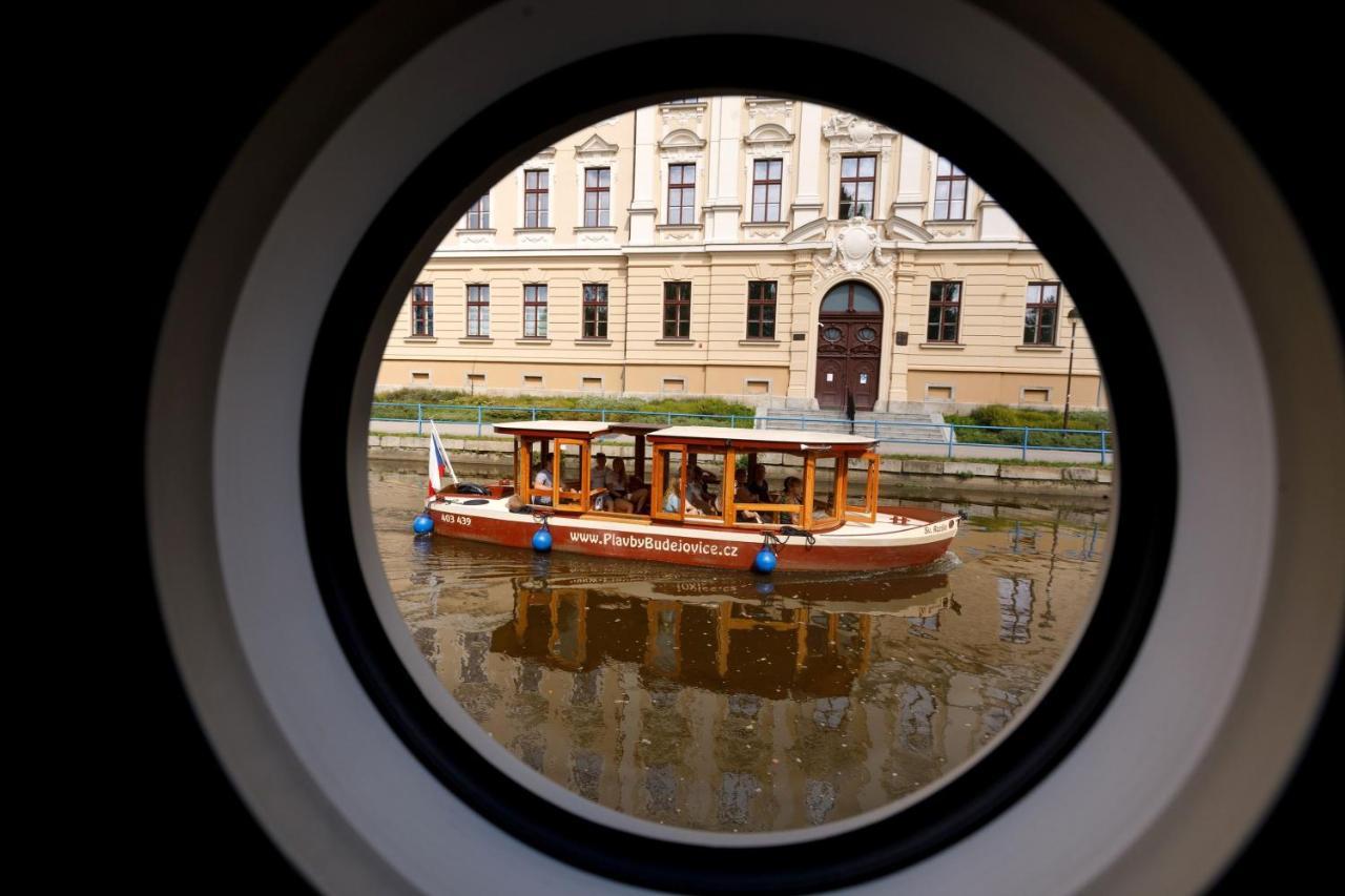 Rezidence Malše - Unikátní apartmány na vodě Ceske Budejovice Esterno foto
